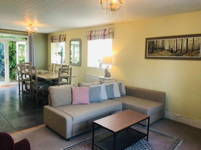 Newly Renovated Old Bakery House In Bath, 3 Bedroom, Free Parking Eksteriør bilde